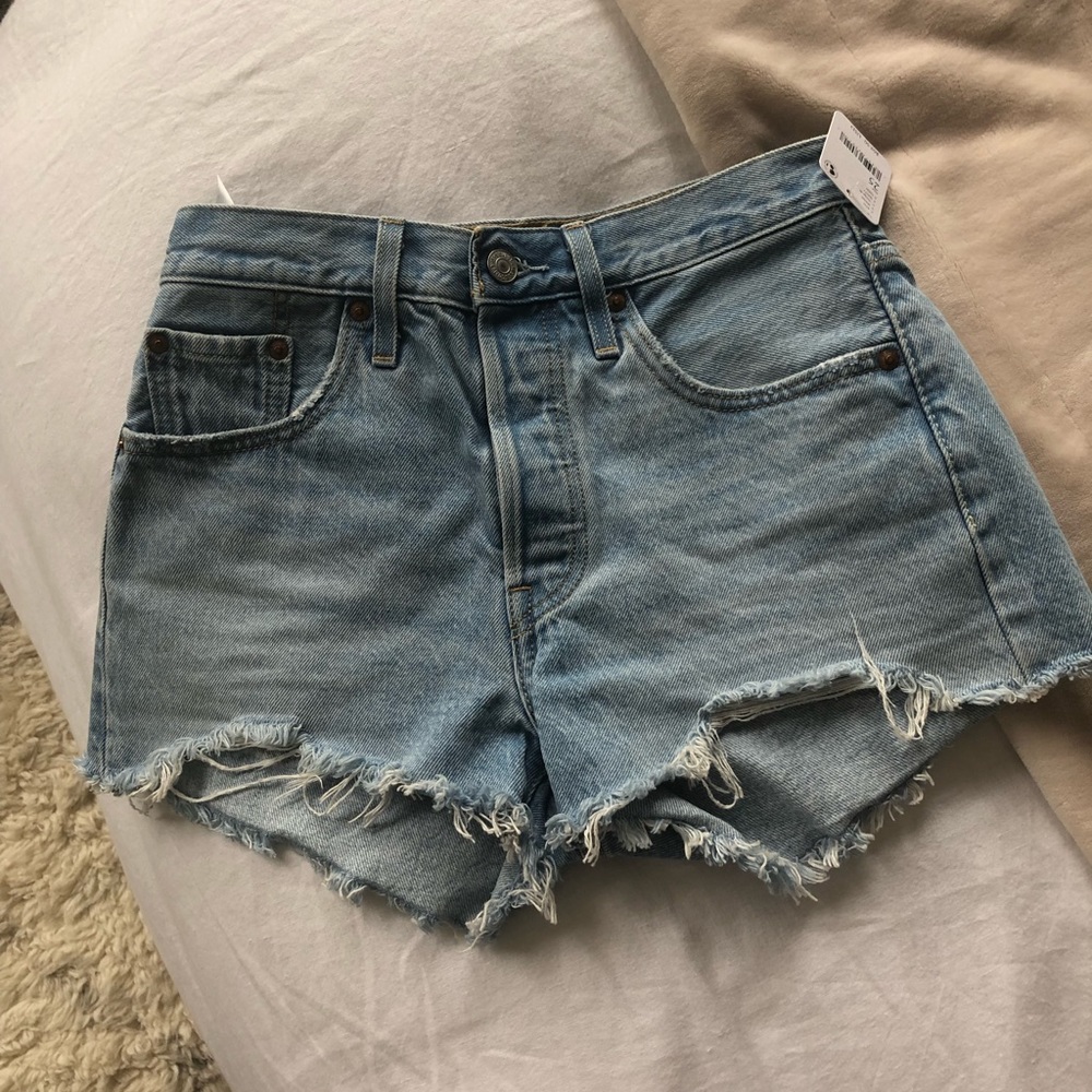 Levis cut off shorts. Never worn!